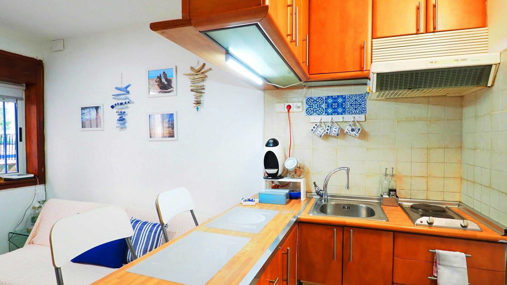 Calafat Apartment By Hello Apartments Сиджес Экстерьер фото