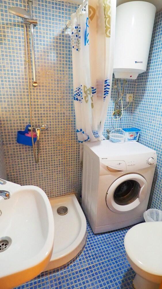 Calafat Apartment By Hello Apartments Сиджес Экстерьер фото